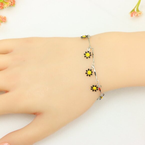 "New Beautiful Design Bracelet for Women/Girls, Gift, B994 - Picture 7 of 8